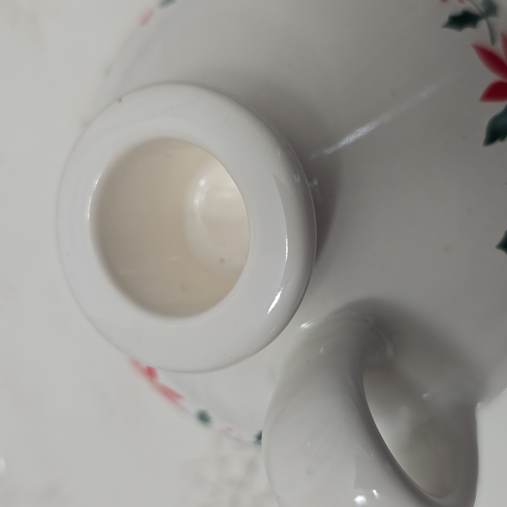 Vintage Holly Berry Porcelain Glass Hurricane Candleholder Taiwan Christmas - Picture 16 of 16